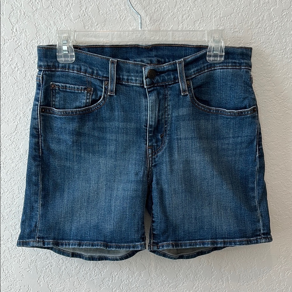 Levi's Blue Jean Shorts Medium-Dark Wash